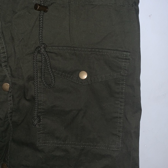 Womens NWOT small cargo vest zenana - Picture 2 of 5